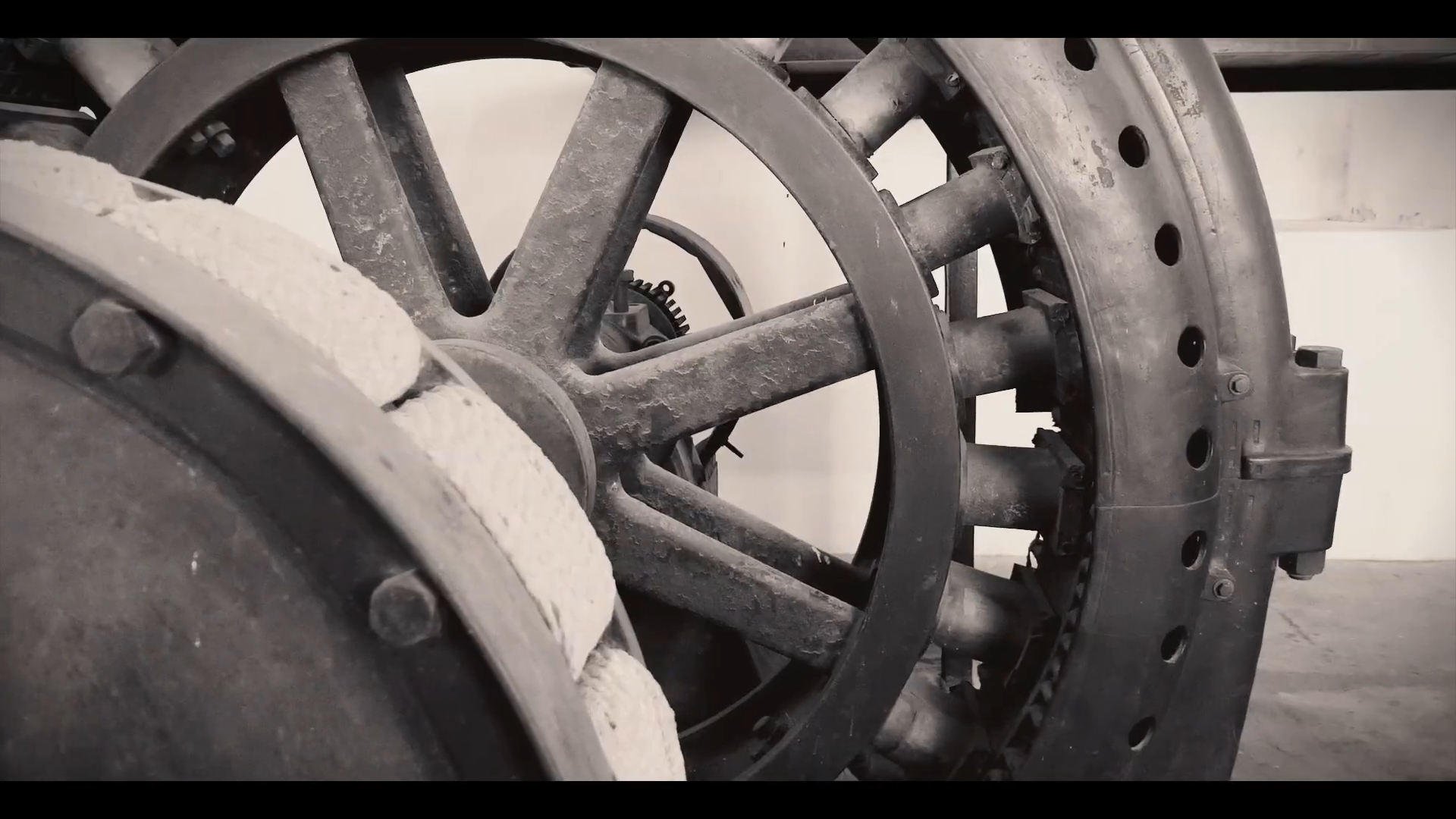 p[r]e - NEO MASH UP _ MARIANO S. ALVAREZ _ Museo Usina Molet (Audiovisual) 6-20 screenshot
